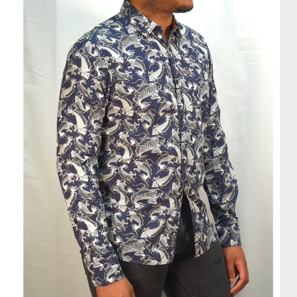 NWT Noize Amstrdm Navy Koi Long Sleeve Button Down - Picture 2 of 10